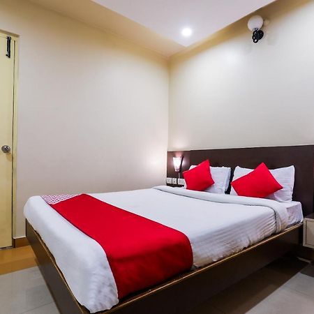 Hotel New Sree Krishna Residency Hyderabad Exterior photo