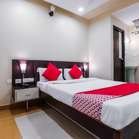Hotel New Sree Krishna Residency Hyderabad Exterior photo