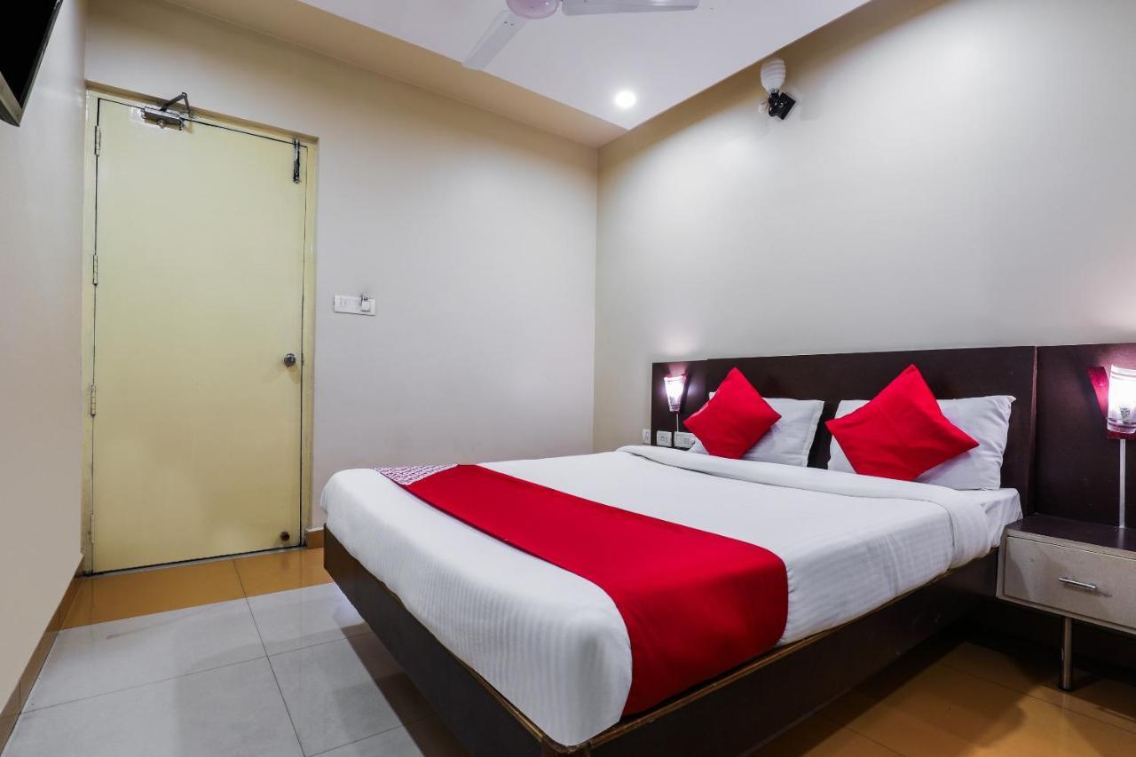 Hotel New Sree Krishna Residency Hyderabad Exterior photo