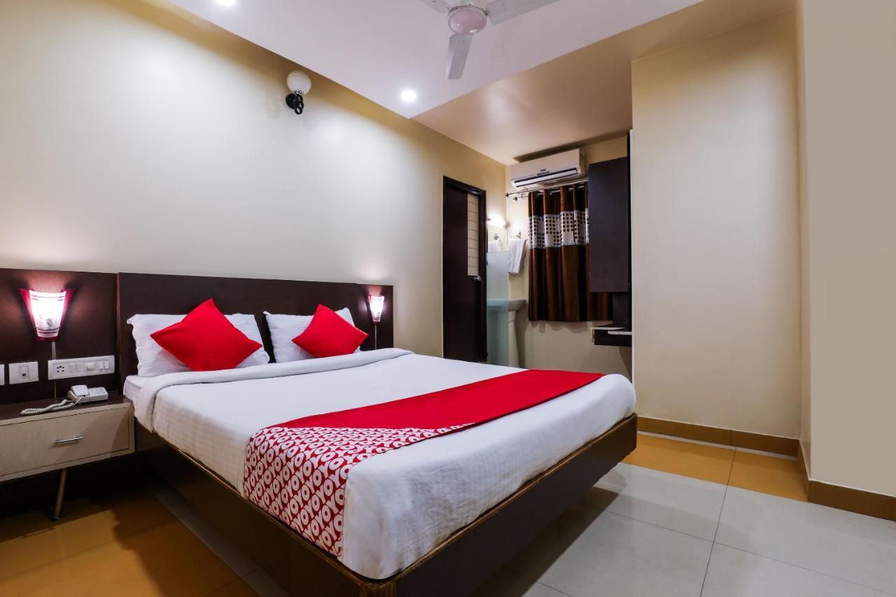 Hotel New Sree Krishna Residency Hyderabad Exterior photo