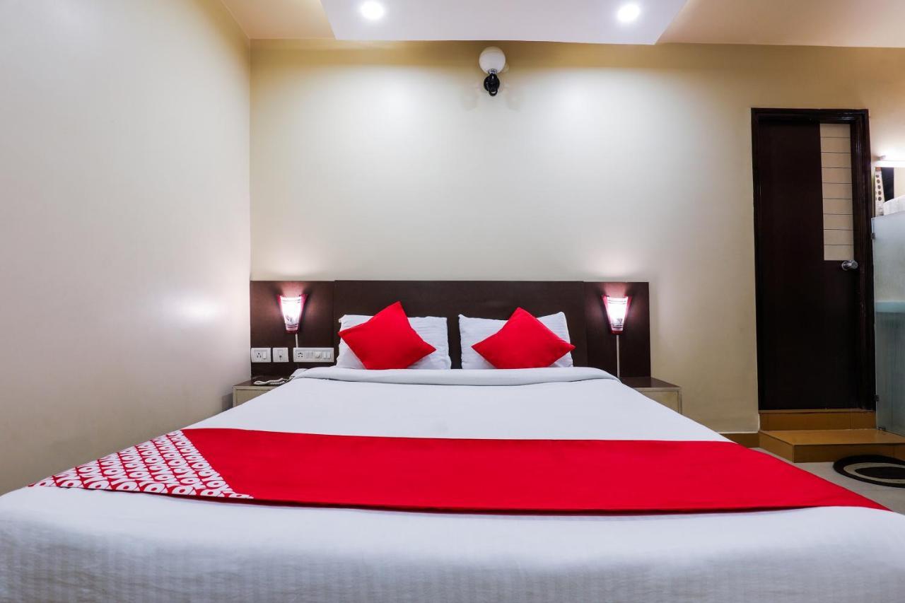 Hotel New Sree Krishna Residency Hyderabad Exterior photo