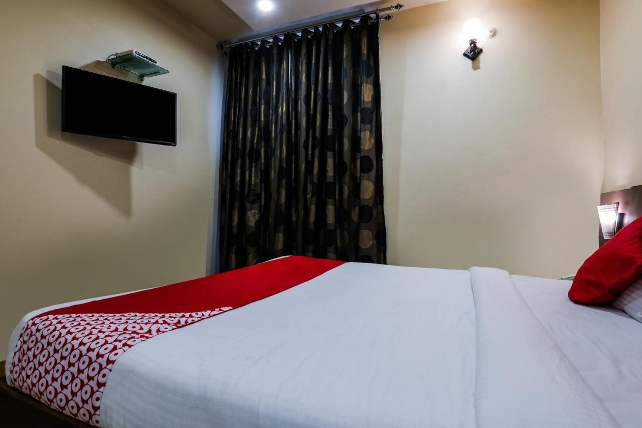 Hotel New Sree Krishna Residency Hyderabad Exterior photo