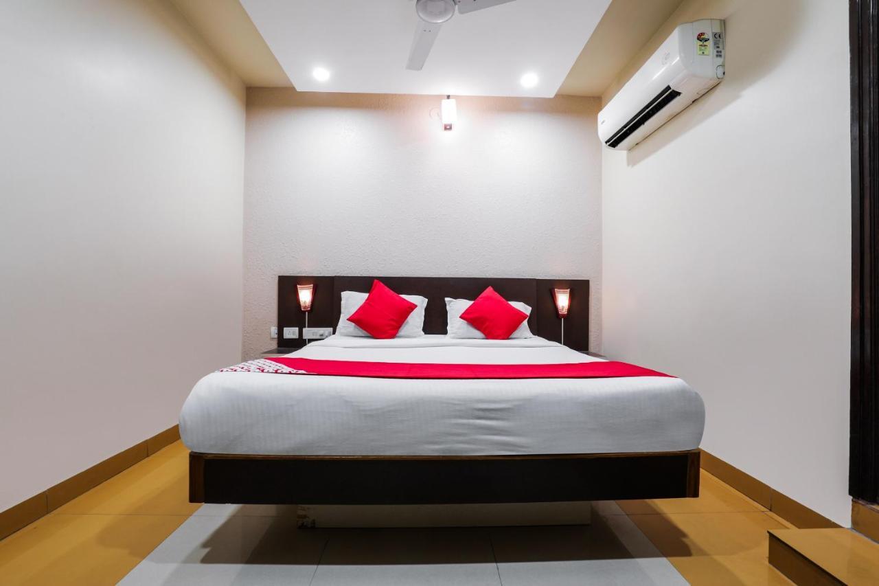 Hotel New Sree Krishna Residency Hyderabad Exterior photo