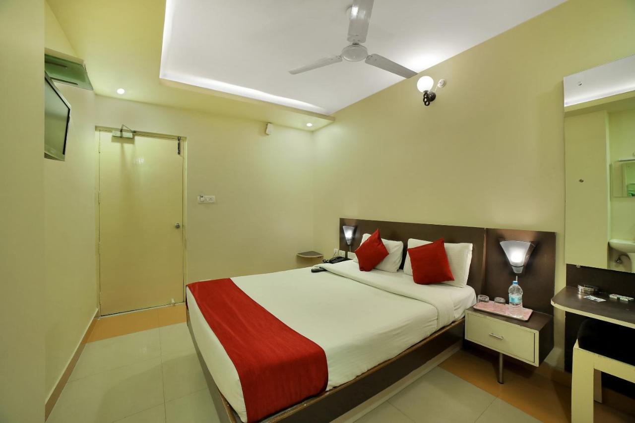 Hotel New Sree Krishna Residency Hyderabad Exterior photo